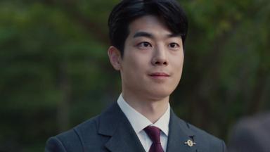 Adamas: Diamante asesino 1x10