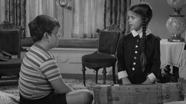 Los locos Addams 1x10