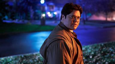 Lo que hacemos en las sombras 2x4