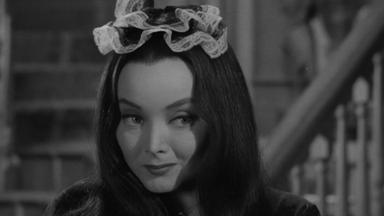 Los locos Addams 1x17