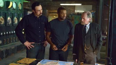 The Strain 2x6
