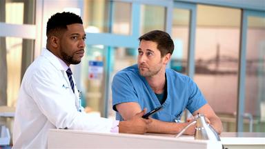 New Amsterdam 1x13