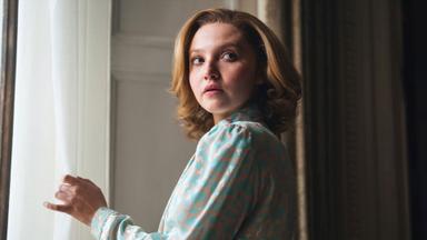 The Lady 1x1