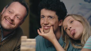 How to Sell Drugs Online (Fast) 2x2