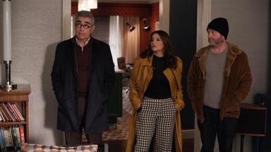 Solo Asesinatos en el Edificio 4x3