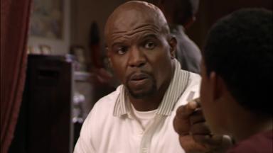 Todos Odian a Chris 2x4