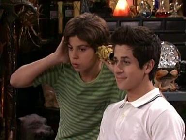 Los Hechiceros de Waverly Place 2x4