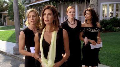 Esposas Desesperadas 2x1