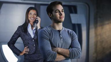 Supergirl 2x10