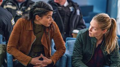 Policías de Chicago 7x10