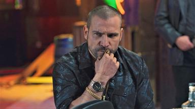 El Señor de los Cielos 8x74