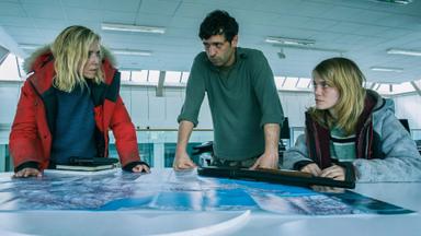 Guerra de los Mundos 2x3