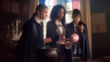 Coven Academy: El Secreto de las Brujas 1x2