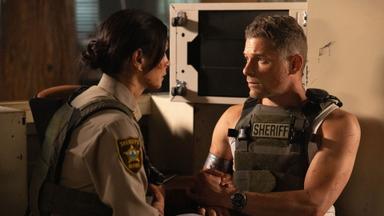Sheriff Country 1x10